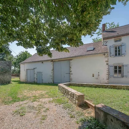 Vakantiehuis La Cure - Grande Maison De Campagne Proche De La Sioule Saint-Germain-de-Salles