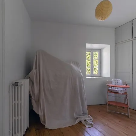 La Cure - Grande Maison De Campagne Proche De La Sioule Vakantiehuis