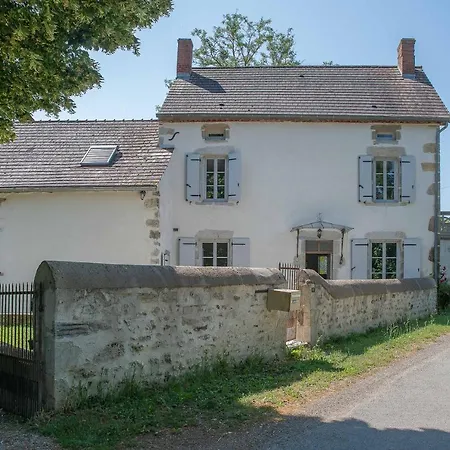 Vakantiehuis La Cure - Grande Maison De Campagne Proche De La Sioule